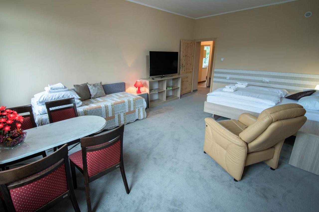 4Family *Resort*Spa* Sklářská Poruba Exteriér fotografie
