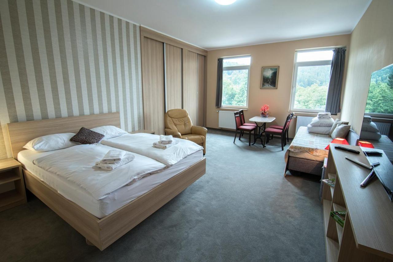 4Family *Resort*Spa* Sklářská Poruba Exteriér fotografie